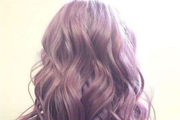 頭發(fā)上色要多長時間 發(fā)根多長時間能上色 頭發(fā)上色要多長時間 發(fā)根多長時間能上色