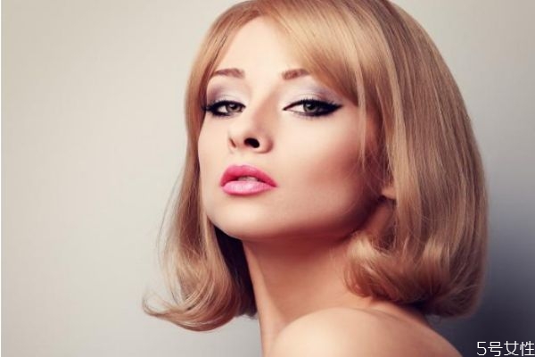 一不小心發(fā)膠抹多了怎么辦 發(fā)膠噴太多怎么辦 一不小心發(fā)膠抹多了怎么辦 發(fā)膠噴太多怎么辦