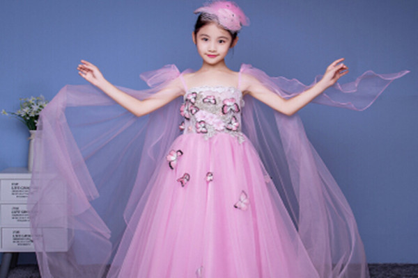 兒童公主裙配什么鞋 兒童公主裙怎么搭配 兒童公主裙配什么鞋 兒童公主裙怎么搭配