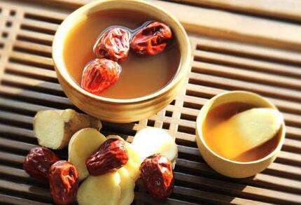 經(jīng)常喝蜂蜜生姜水的好處 喝蜂蜜生姜水的注意事項(xiàng) 經(jīng)常喝蜂蜜生姜水的好處 喝蜂蜜生姜水的注意事項(xiàng)