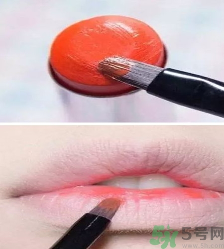 涂口紅要用唇刷嗎?唇刷的使用方法 涂口紅要用唇刷嗎?唇刷的使用方法
