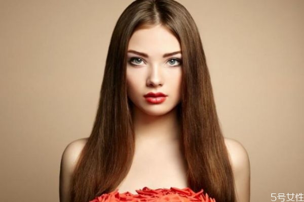 一不小心發(fā)膠抹多了怎么辦 發(fā)膠噴太多怎么辦 一不小心發(fā)膠抹多了怎么辦 發(fā)膠噴太多怎么辦