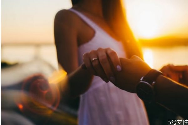 男人有離婚的打算會怎樣 一個男人想離婚的表現(xiàn) 男人有離婚的打算會怎樣 一個男人想離婚的表現(xiàn)