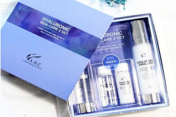 玻尿酸擦臉會(huì)反彈嗎 玻尿酸灌膚有什么效果 玻尿酸擦臉會(huì)反彈嗎 玻尿酸灌膚有什么效果