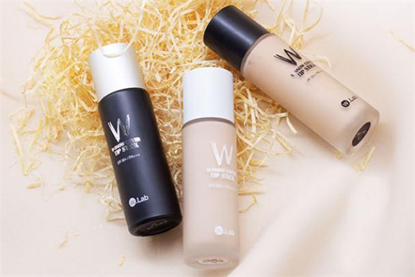 w.lab粉底液適合什么膚質(zhì) w.lab粉底液悶痘嗎 w.lab粉底液適合什么膚質(zhì) w.lab粉底液悶痘嗎