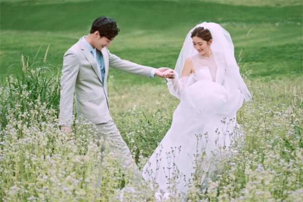 男朋友吃醋要分手怎么辦 男生經常吃醋正常嗎 男朋友吃醋要分手怎么辦 男生經常吃醋正常嗎