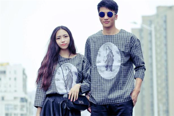 姐弟戀結(jié)婚后有代溝嗎 為什么姐弟戀更容易閃婚 姐弟戀結(jié)婚后有代溝嗎 為什么姐弟戀更容易閃婚