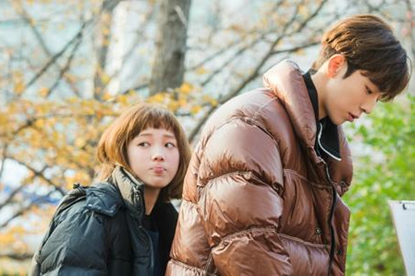 一個(gè)深?lèi)?ài)你的男生是什么樣 男生深?lèi)?ài)你的表現(xiàn) 一個(gè)深?lèi)?ài)你的男生是什么樣 男生深?lèi)?ài)你的表現(xiàn)