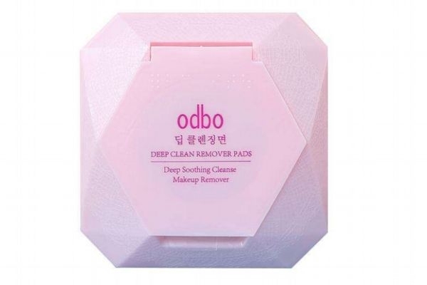 濕巾擦臉有什么好處 使用濕巾擦臉的注意事項(xiàng) 濕巾擦臉有什么好處 使用濕巾擦臉的注意事項(xiàng)