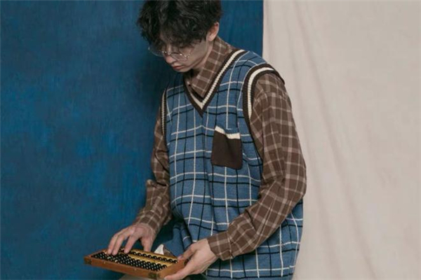 男生學院風怎么搭配 學院風男生穿搭圖片 男生學院風怎么搭配 學院風男生穿搭圖片