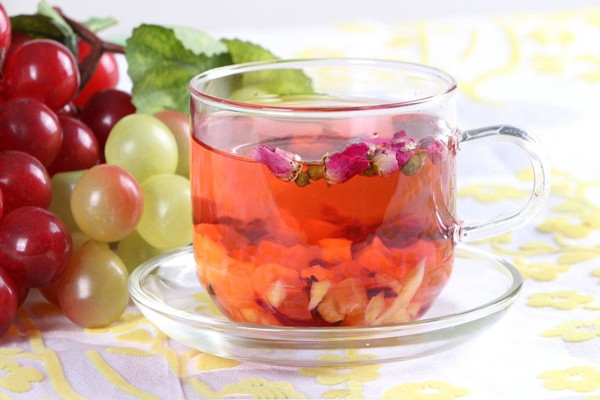 晚上喝玫瑰蜂蜜茶會胖嗎 玫瑰蜂蜜茶的熱量 晚上喝玫瑰蜂蜜茶會胖嗎 玫瑰蜂蜜茶的熱量