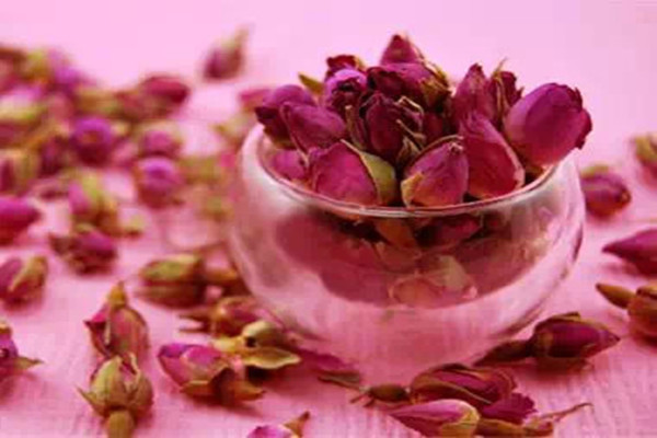 山楂玫瑰花茶的功效 山楂玫瑰花茶的做法 山楂玫瑰花茶的功效 山楂玫瑰花茶的做法