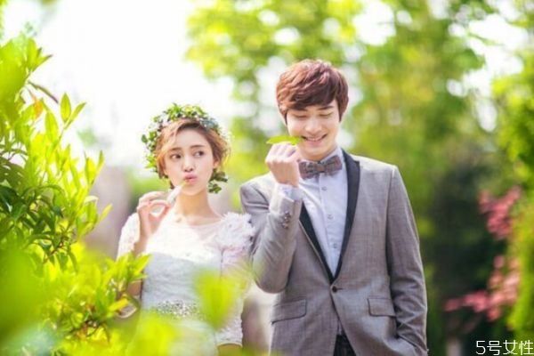 領(lǐng)結(jié)婚證一定要做婚檢嗎 領(lǐng)結(jié)婚證有哪些注意事項 領(lǐng)結(jié)婚證一定要做婚檢嗎 領(lǐng)結(jié)婚證有哪些注意事項