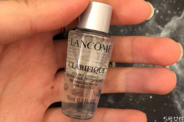 蘭蔻極光水的使用順序 蘭蔻極光水第幾步使用 蘭蔻極光水的使用順序 蘭蔻極光水第幾步使用