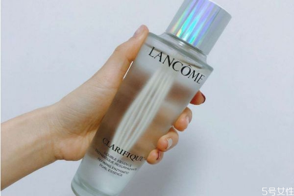 蘭蔻極光水的使用順序 蘭蔻極光水第幾步使用 蘭蔻極光水的使用順序 蘭蔻極光水第幾步使用