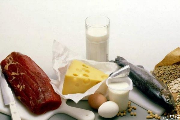 蛋白粉吃多了會(huì)胖嗎 長(zhǎng)胖和吃蛋白粉有關(guān)系嗎 蛋白粉吃多了會(huì)胖嗎 長(zhǎng)胖和吃蛋白粉有關(guān)系嗎