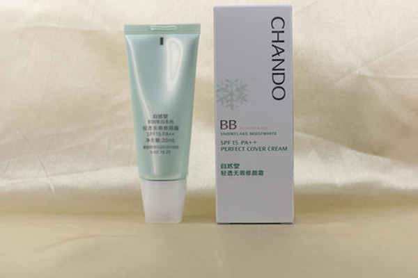 自然堂輕透無瑕修顏霜適合什么膚質(zhì) 自然堂輕透無瑕修顏霜的功效 自然堂輕透無瑕修顏霜適合什么膚質(zhì) 自然堂輕透無瑕修顏霜的功效