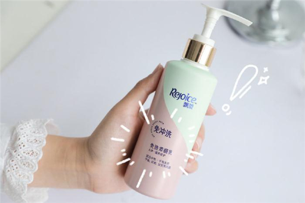 飄柔免洗護(hù)發(fā)素好用嗎 飄柔免洗護(hù)發(fā)素效果怎么樣 飄柔免洗護(hù)發(fā)素好用嗎 飄柔免洗護(hù)發(fā)素效果怎么樣