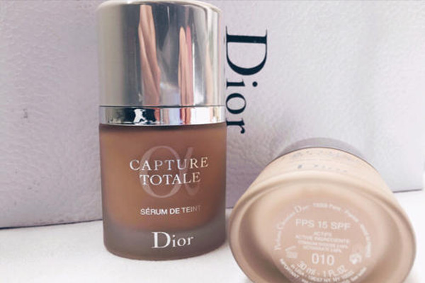 保濕遮瑕好的粉底液品牌 保濕遮瑕好的粉底液推薦 保濕遮瑕好的粉底液品牌 保濕遮瑕好的粉底液推薦