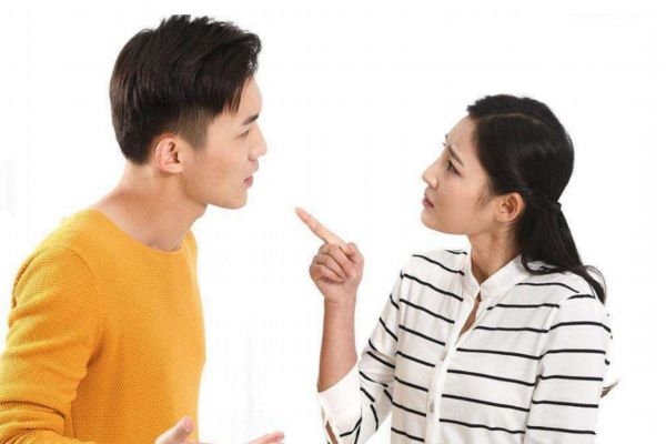 夫妻之間總是吵架怎么辦 夫妻之間總是吵架怎么解決 夫妻之間總是吵架怎么辦 夫妻之間總是吵架怎么解決