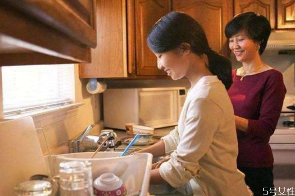 怎么討好未來婆婆 討好未來婆婆的方法 怎么討好未來婆婆 討好未來婆婆的方法