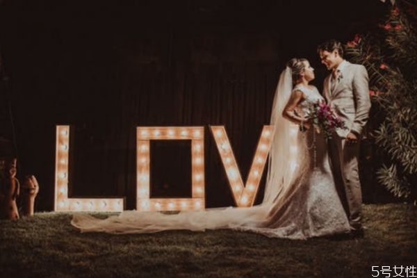 老公出軌坦白說明什么問題 出軌男人坦白后的心理 老公出軌坦白說明什么問題 出軌男人坦白后的心理