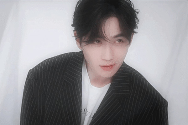 男生會(huì)因?yàn)槔哿朔质謫?男生戀愛累了怎么辦 男生會(huì)因?yàn)槔哿朔质謫?男生戀愛累了怎么辦