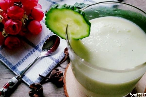 酸奶有美白的功效嗎 喝酸奶會不會變白 酸奶有美白的功效嗎 喝酸奶會不會變白