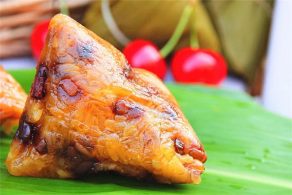 堿水粽是哪里的特產(chǎn) 堿水粽子是什么味道 堿水粽是哪里的特產(chǎn) 堿水粽子是什么味道