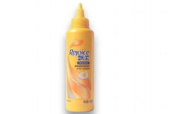 護(hù)發(fā)素有害嗎 油性發(fā)質(zhì)可以用護(hù)發(fā)素嗎 護(hù)發(fā)素有害嗎 油性發(fā)質(zhì)可以用護(hù)發(fā)素嗎