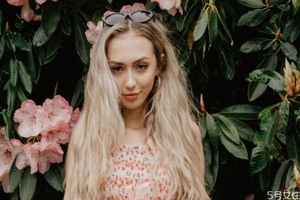 背叛婚姻女人還可以回頭嗎 為什么女人背叛婚姻會不回頭 背叛婚姻女人還可以回頭嗎 為什么女人背叛婚姻會不回頭