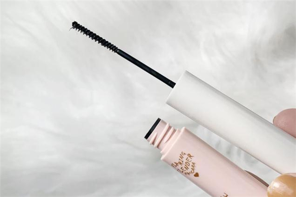 稚優(yōu)泉睫毛膏暈不暈 稚優(yōu)泉睫毛膏持久嗎 稚優(yōu)泉睫毛膏暈不暈 稚優(yōu)泉睫毛膏持久嗎