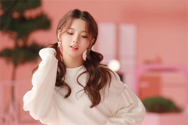 霧眉和仿真眉哪個(gè)效果好 霧眉和仿真眉的區(qū)別 霧眉和仿真眉哪個(gè)效果好 霧眉和仿真眉的區(qū)別