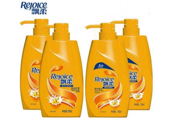 無(wú)硅油護(hù)發(fā)素如何使用 含硅護(hù)發(fā)素有什么危害 無(wú)硅油護(hù)發(fā)素如何使用 含硅護(hù)發(fā)素有什么危害