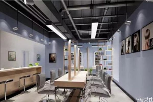 頭發(fā)打薄后頭發(fā)干枯毛躁怎么辦 剪發(fā)打薄是什么 頭發(fā)打薄后頭發(fā)干枯毛躁怎么辦 剪發(fā)打薄是什么