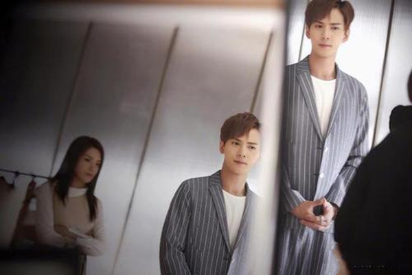 為什么女生對(duì)男生身高有要求 女生為什么看重男生身高 為什么女生對(duì)男生身高有要求 女生為什么看重男生身高