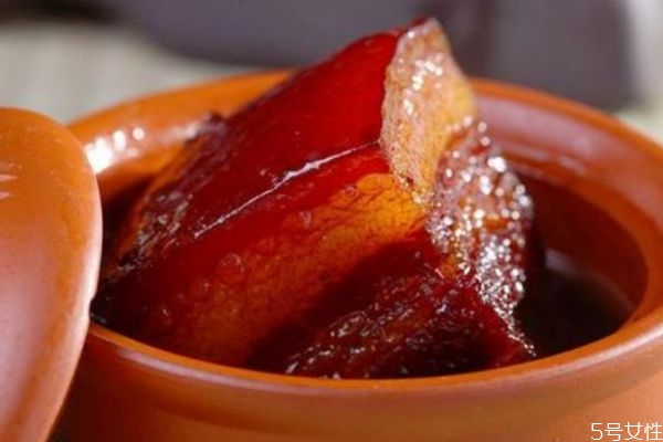 東坡肉的做法步驟 東坡肉的正宗做法 東坡肉的做法步驟 東坡肉的正宗做法