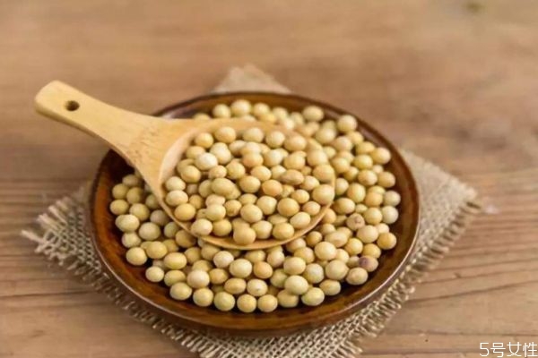 內(nèi)分泌失調(diào)可以吃什么調(diào)節(jié) 調(diào)節(jié)內(nèi)分泌的食物有什么 內(nèi)分泌失調(diào)可以吃什么調(diào)節(jié) 調(diào)節(jié)內(nèi)分泌的食物有什么