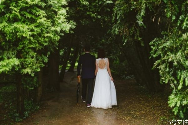 夫妻之間怎樣恢復(fù)信任 夫妻缺乏信任怎么辦 夫妻之間怎樣恢復(fù)信任 夫妻缺乏信任怎么辦