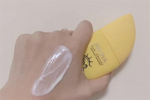 珀萊雅帆船防曬霜適合痘痘肌嗎 珀萊雅帆船防曬安全嗎 珀萊雅帆船防曬霜適合痘痘肌嗎 珀萊雅帆船防曬安全嗎