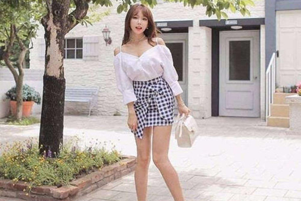 怎樣穿性感又不俗氣 性感又不俗氣的穿搭方法 怎樣穿性感又不俗氣 性感又不俗氣的穿搭方法