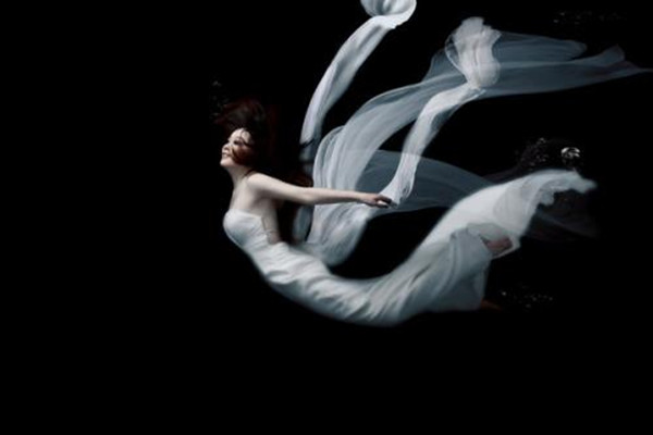 男生在感情中疲憊的表現(xiàn) 男生在疲憊期想分手嗎 男生在感情中疲憊的表現(xiàn) 男生在疲憊期想分手嗎