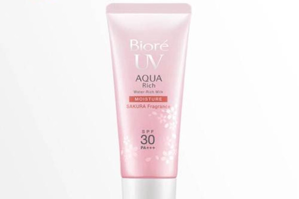 碧柔櫻花防曬好用嗎 碧柔櫻花防曬好聞嗎 碧柔櫻花防曬好用嗎 碧柔櫻花防曬好聞嗎