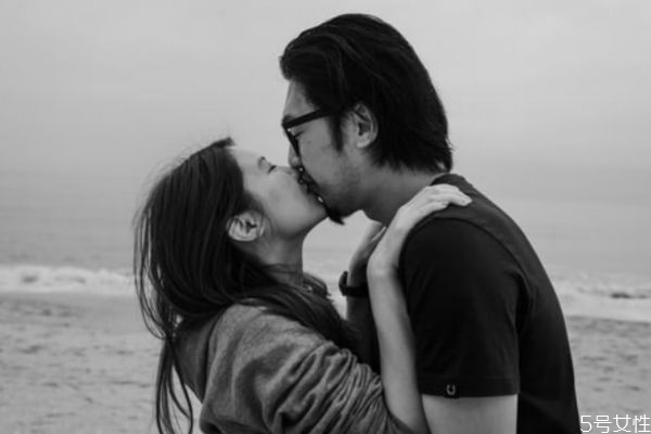 分居不離婚拖著誰更怕 分居又拖著不離婚壞處 分居不離婚拖著誰更怕 分居又拖著不離婚壞處