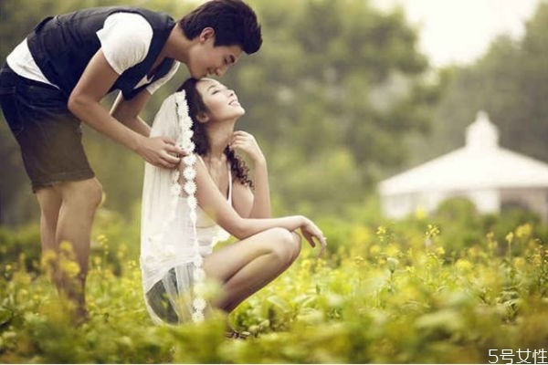 分居多久可以自動(dòng)解除婚姻關(guān)系 分居多久可以離婚 分居多久可以自動(dòng)解除婚姻關(guān)系 分居多久可以離婚