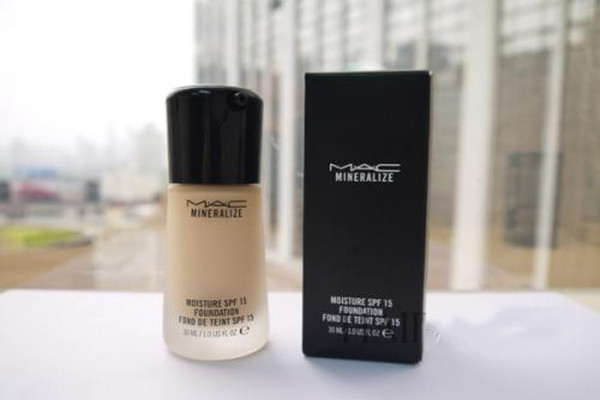 魅可礦質(zhì)潤澤粉底液好用嗎 魅可礦質(zhì)潤澤粉底液適合什么膚質(zhì) 魅可礦質(zhì)潤澤粉底液好用嗎 魅可礦質(zhì)潤澤粉底液適合什么膚質(zhì)