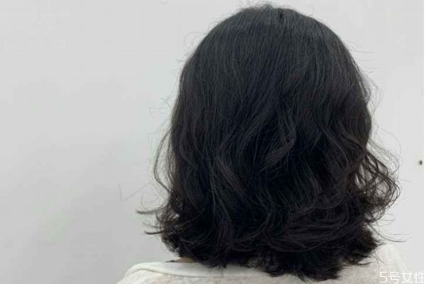 水波紋燙發(fā)怎么打理 水波紋燙發(fā)打理方法 水波紋燙發(fā)怎么打理 水波紋燙發(fā)打理方法