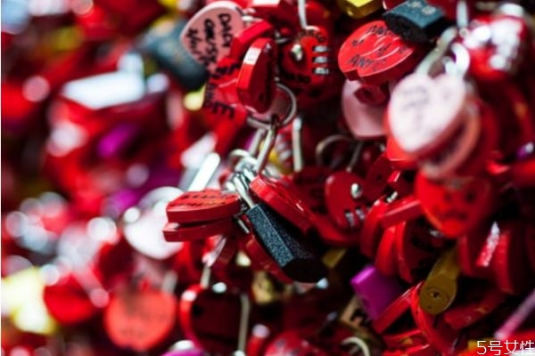 老公提出離婚怎么應對 離婚最有效挽回方法 老公提出離婚怎么應對 離婚最有效挽回方法