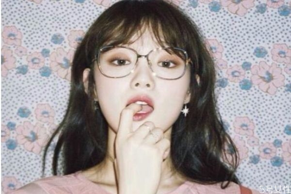 怎么護(hù)理中性皮膚 如何保養(yǎng)中性皮膚 怎么護(hù)理中性皮膚 如何保養(yǎng)中性皮膚