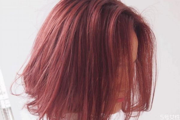 染頭發(fā)的可以染眉毛嗎 染發(fā)膏可以用來染眉毛嗎 染頭發(fā)的可以染眉毛嗎 染發(fā)膏可以用來染眉毛嗎